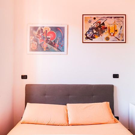Equipped Apt Near To Parco Dora 都灵 外观 照片